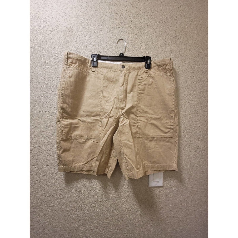 Free Assembly Shorts Tan Size 42